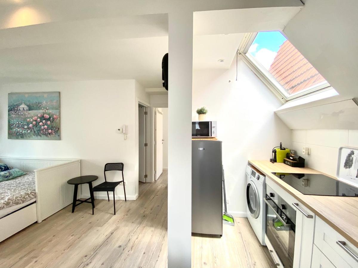 Bonjour Apartments Сentre 3 แอนต์เวิร์ป ภายนอก รูปภาพ