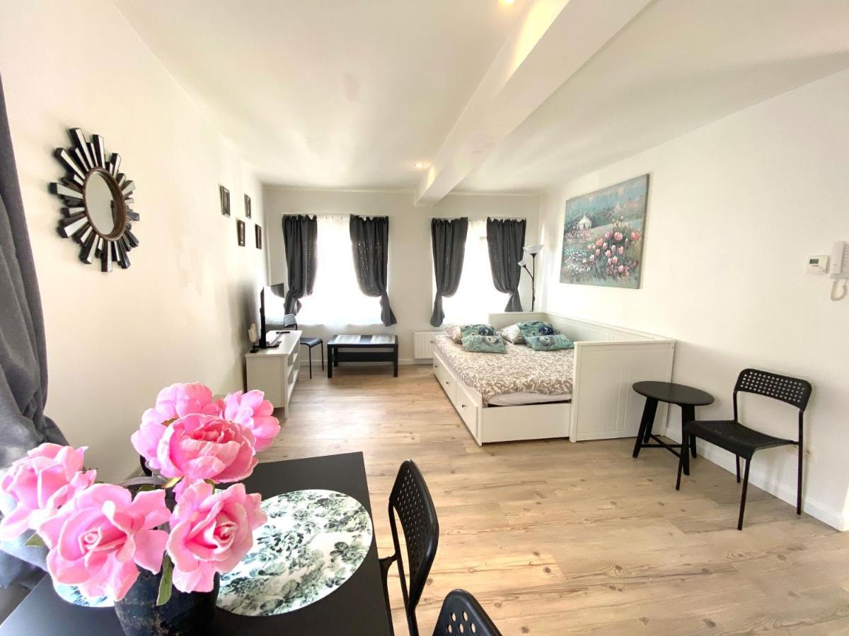 Bonjour Apartments Сentre 3 แอนต์เวิร์ป ภายนอก รูปภาพ