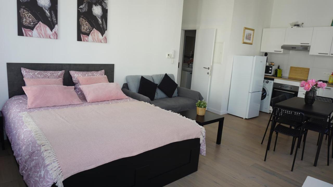 Bonjour Apartments Сentre 3 แอนต์เวิร์ป ภายนอก รูปภาพ