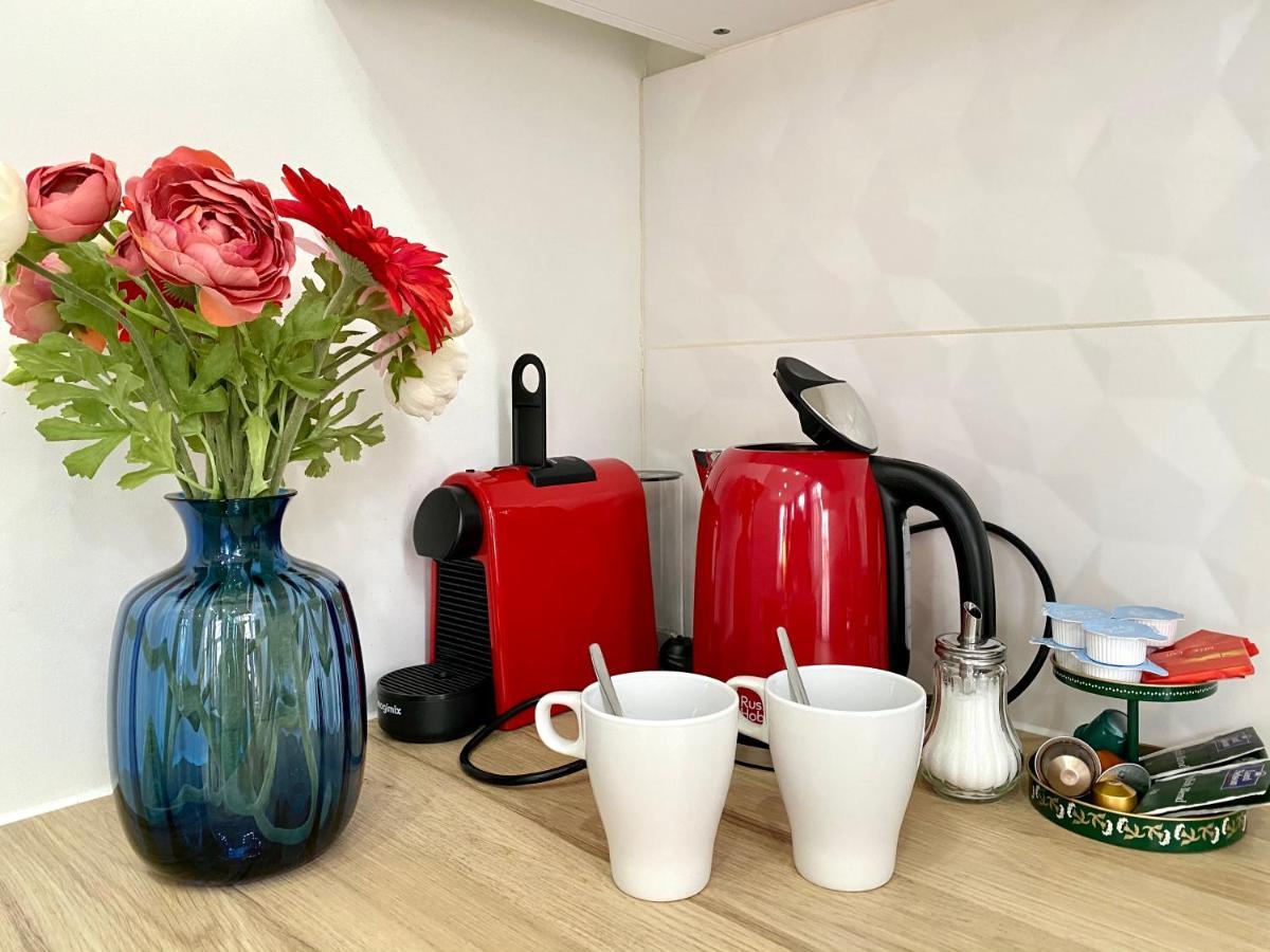 Bonjour Apartments Сentre 3 แอนต์เวิร์ป ภายนอก รูปภาพ